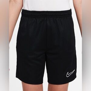 Nike Black Trophy23 Big Kids' Dri-FIT Training Shorts Size Small